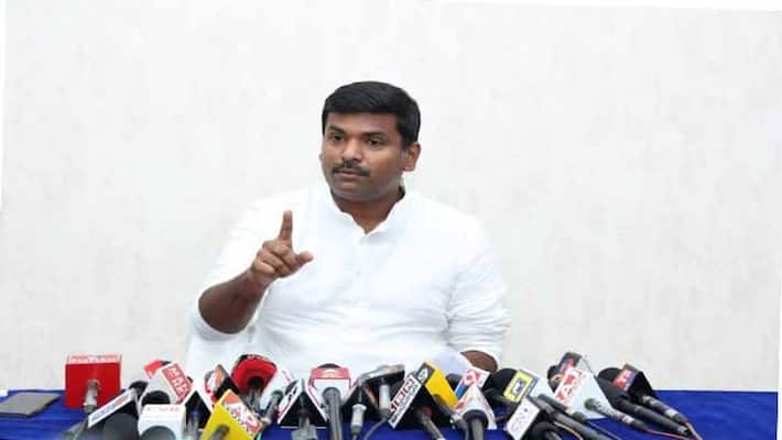 Visakhapatnam : Stop creating barriers to the three capitals: Mantri Gudivada Amarnath Visakhapatnam : Stop creating barriers to the three capitals: Mantri Gudivada Amarnath