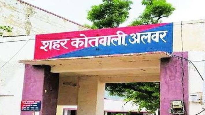 alwar news man committed suicide seeing daughter in problem accused two policemen for it asc alwar news man committed suicide seeing daughter in problem accused two policemen for it asc