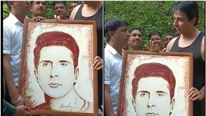 Fan gifts sonu sood his painting with blood sgk Fan gifts sonu sood his painting with blood sgk