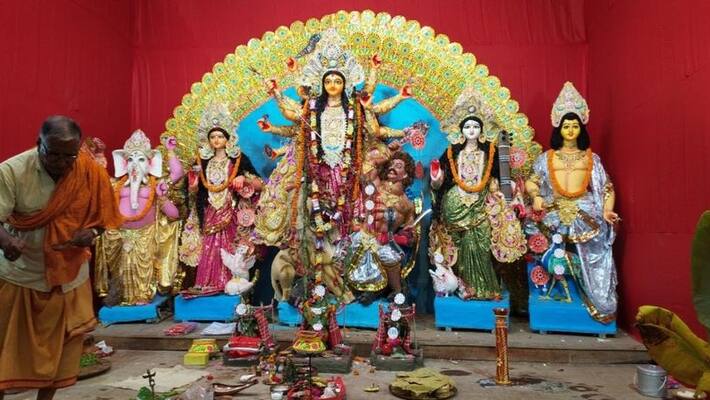 Kolkata Durga Puja 2022 Jorasanko 7er Palli Durga Puja preparation and theme puja News BDD Kolkata Durga Puja 2022 Jorasanko 7er Palli Durga Puja preparation and theme puja News BDD