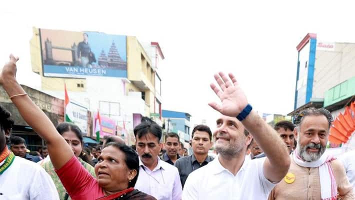Bharat Jodo Yatra: Bharat Jodo Yatra reached Kerala.. BJP is worried about Rahul Gandhi's popularity Bharat Jodo Yatra: Bharat Jodo Yatra reached Kerala.. BJP is worried about Rahul Gandhi's popularity