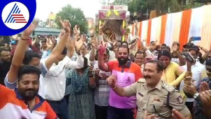 Belagavi ACP Narayan Barmani Dance During Ganesh Immersion grg Belagavi ACP Narayan Barmani Dance During Ganesh Immersion grg