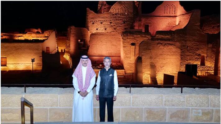 Indian foreign minister visited diriyah in saudi arabia Indian foreign minister visited diriyah in saudi arabia