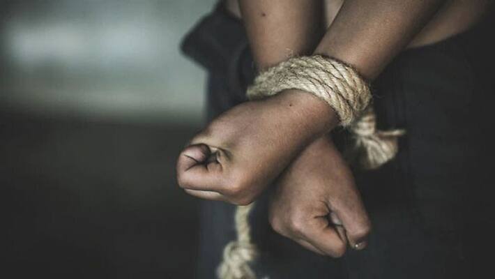 Telangana 16 held for barging into dentist's home and kidnapping her - adt Telangana 16 held for barging into dentist's home and kidnapping her - adt