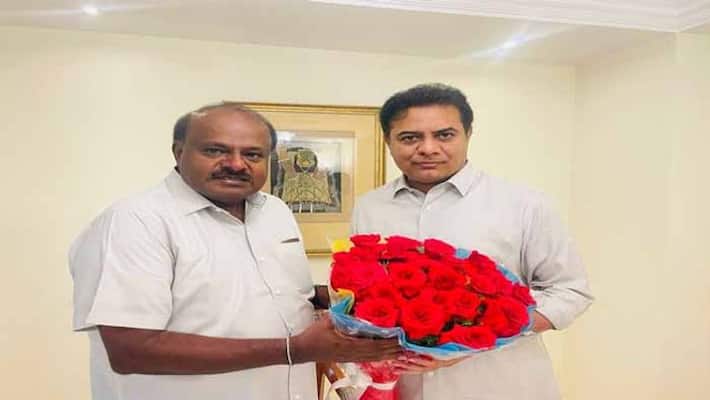 Karnataka Former CM Kumaraswamy Appreciates KTR Karnataka Former CM Kumaraswamy Appreciates KTR