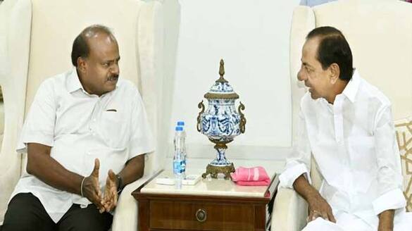 Karanataka Former CM Kumaraswamy Meets KCR at  Pragathi Bhavan in Hyderabad