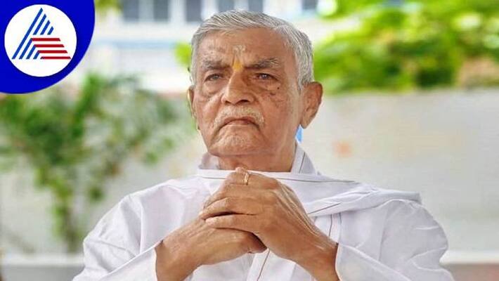 Former MP K Virupakshappa slams Congress grg Former MP K Virupakshappa slams Congress grg
