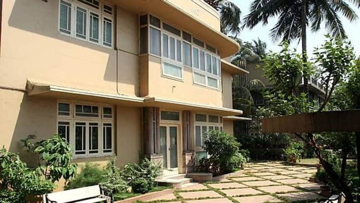 Vastu tips for money- you should not see these things outside your home bpsb Vastu tips for money- you should not see these things outside your home bpsb