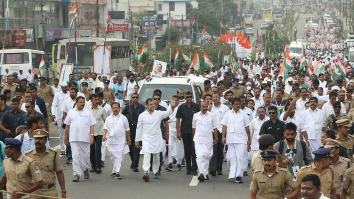Bharat Jodo Yatra: Rahul Gandhi restarts the Yatra from Alappuzha Bharat Jodo Yatra: Rahul Gandhi restarts the Yatra from Alappuzha