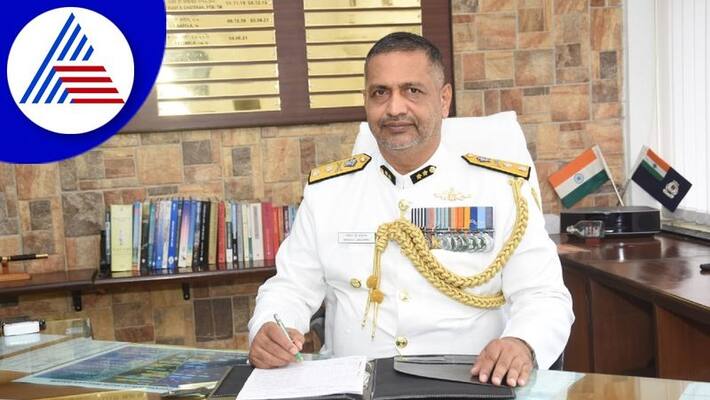 Manoj Baadkar Takes Over As The Commander Of Indian Coast Guard In Western Sector gvd Manoj Baadkar Takes Over As The Commander Of Indian Coast Guard In Western Sector gvd