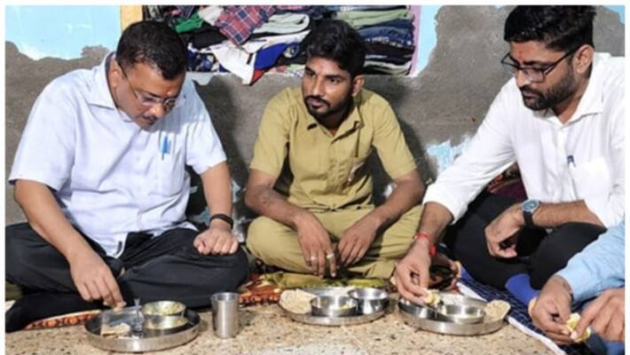 arvind kejriwal was today stopped by police from visiting a auto rickshaw drivers house arvind kejriwal was today stopped by police from visiting a auto rickshaw drivers house