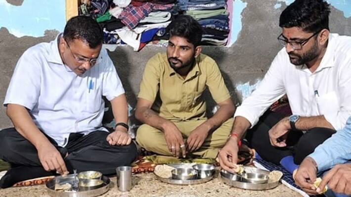 arvind kejriwal ate dinnet at the auto drivers house as told arvind kejriwal ate dinnet at the auto drivers house as told
