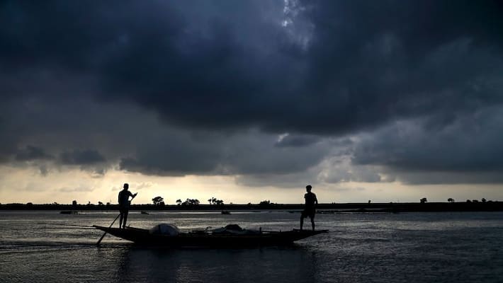 rain forecast heavy rain likely to occur in Kolkata and south Bengal in Saturday ANBISD rain forecast heavy rain likely to occur in Kolkata and south Bengal in Saturday ANBISD