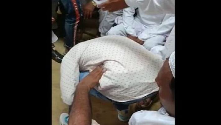 Muzaffarnagar villagers made procession hostage when groom pole opened girl side made such condition making rooster Muzaffarnagar villagers made procession hostage when groom pole opened girl side made such condition making rooster