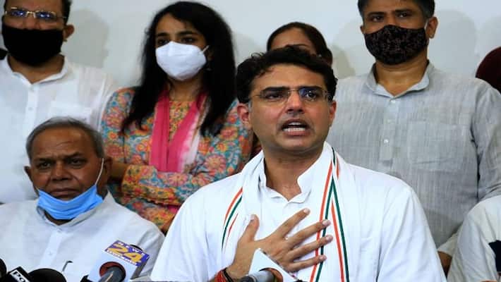 Shoes hurled at Congress minister in Rajasthan, pro-Sachin Pilot slogans raised AJR Shoes hurled at Congress minister in Rajasthan, pro-Sachin Pilot slogans raised AJR
