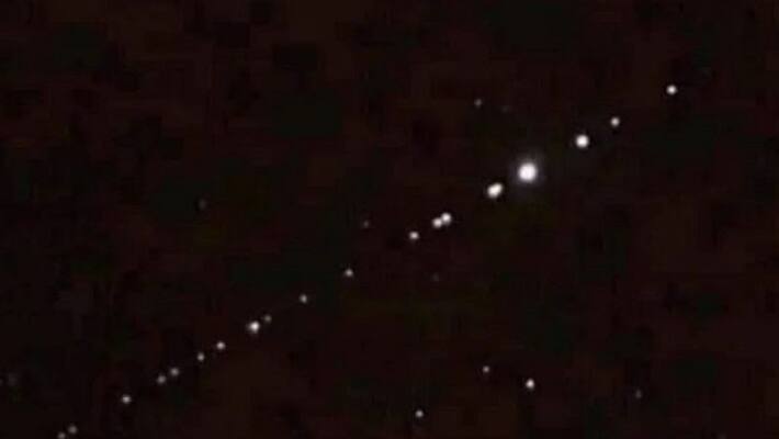 People made strange speculations about mysterious light seen many cities UP train stars running sky People made strange speculations about mysterious light seen many cities UP train stars running sky