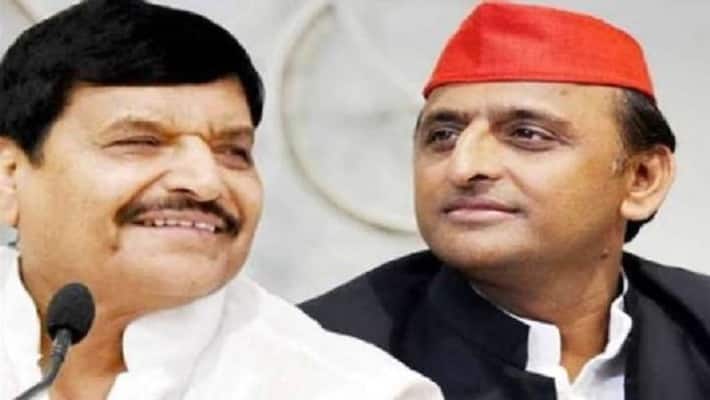 Lucknow Samajwadi Party President Akhilesh Yadav was kind to uncle Shivpal wrote letter Speaker demanding this Lucknow Samajwadi Party President Akhilesh Yadav was kind to uncle Shivpal wrote letter Speaker demanding this