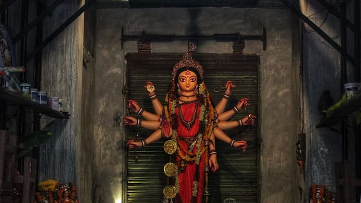 Kolkata Durga Puja 2022 Nalin Sarkar Street Sarbojanin preparation and theme puja News BDD Kolkata Durga Puja 2022 Nalin Sarkar Street Sarbojanin preparation and theme puja News BDD