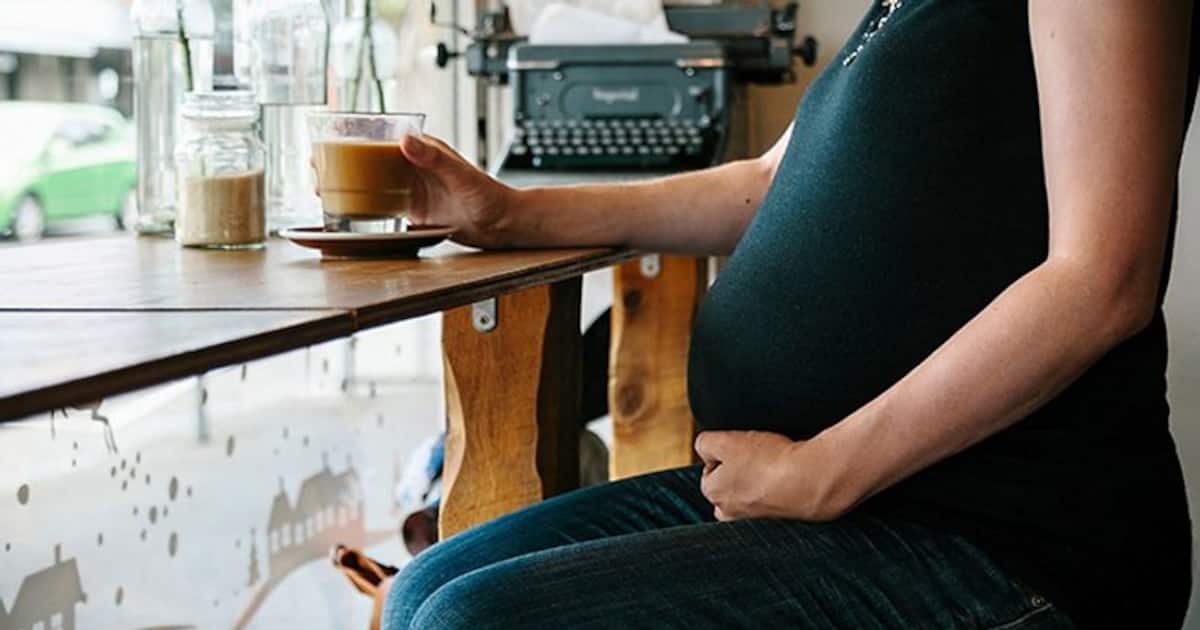 Is drinking coffee safe for pregnant women? Find out here