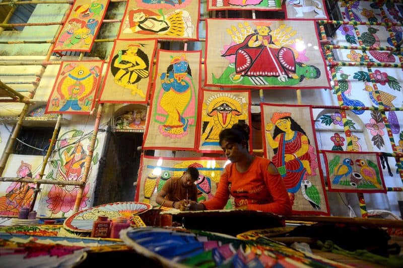 South Kolkata Durga Puja 2022 Puja Pandal Bhowanipur 75 palli Preparation and theme puja news ANBISD 