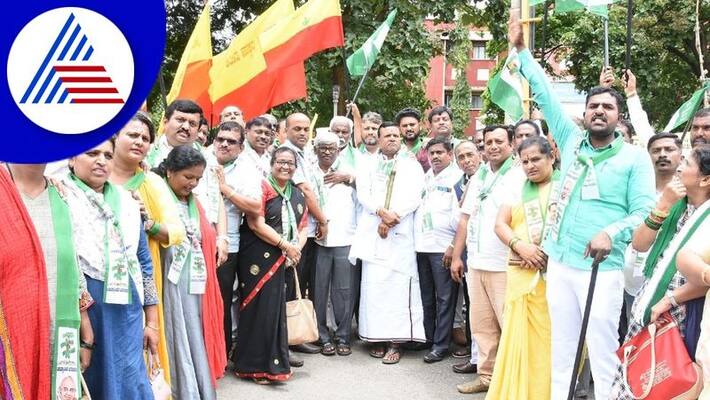 JDS strongly opposes Hindi Diwas in Tumakuru gvd JDS strongly opposes Hindi Diwas in Tumakuru gvd