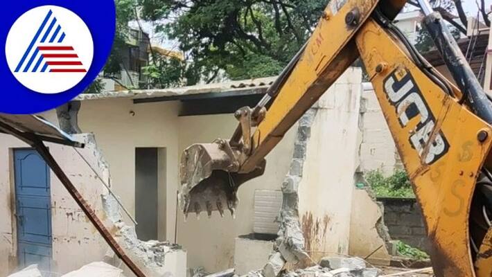 Rajakaluve Encroachment bulldozer has started roaring again rav Rajakaluve Encroachment bulldozer has started roaring again rav