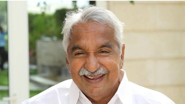 Oommen Chandy gives blood money for cancelling the death sentence of three expats in Saudi Arabia Oommen Chandy gives blood money for cancelling the death sentence of three expats in Saudi Arabia