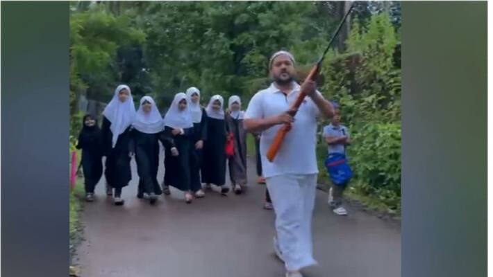 Father took gun to protect Madrasa students from stray dogs in kasaragod video Father took gun to protect Madrasa students from stray dogs in kasaragod video