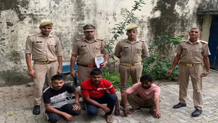 Moradabad Deadly attack on policemen who went on patrol at night torn uniform of constable three accused arrested Moradabad Deadly attack on policemen who went on patrol at night torn uniform of constable three accused arrested
