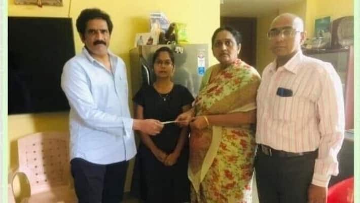 actor rao ramesh donates rupees ten lakhs to deceased employees family actor rao ramesh donates rupees ten lakhs to deceased employees family