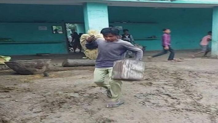 family of accused of Lakhimpur incident started collecting goods from house fear of bulldozers know whole matter family of accused of Lakhimpur incident started collecting goods from house fear of bulldozers know whole matter