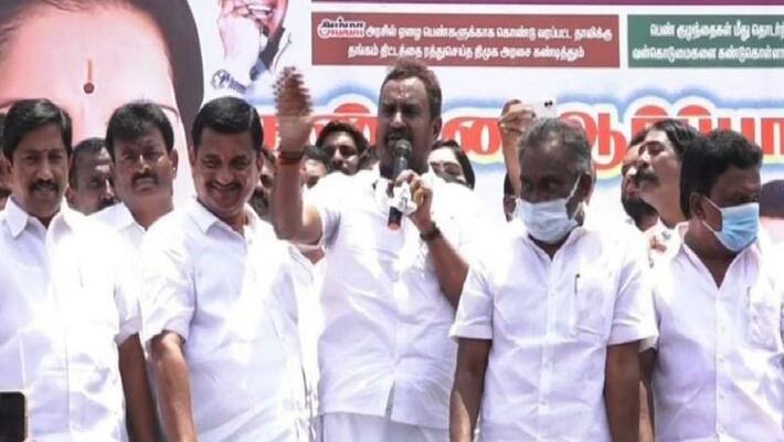 sp velumani speaks about actor simbhu at covai admk protest sp velumani speaks about actor simbhu at covai admk protest