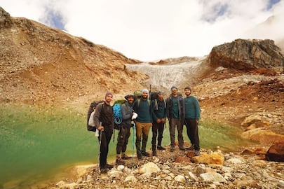 Travelers have discovered New Lake at 15,750 feet in Himalayas