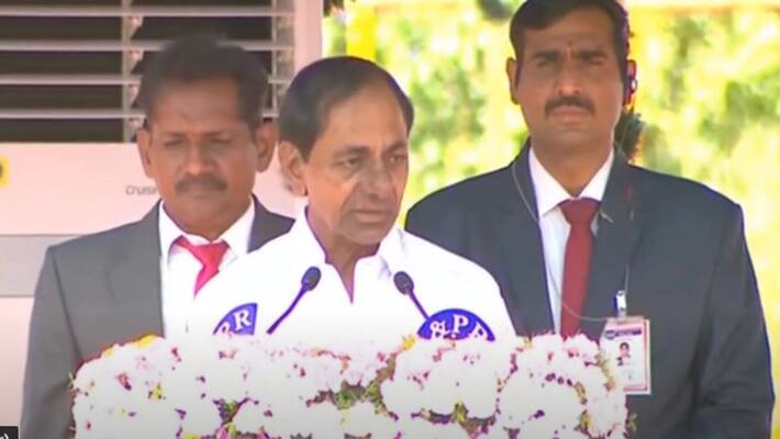 cm kcr praised officials over telangana tops swachh sarvekshan gramin rankings cm kcr praised officials over telangana tops swachh sarvekshan gramin rankings
