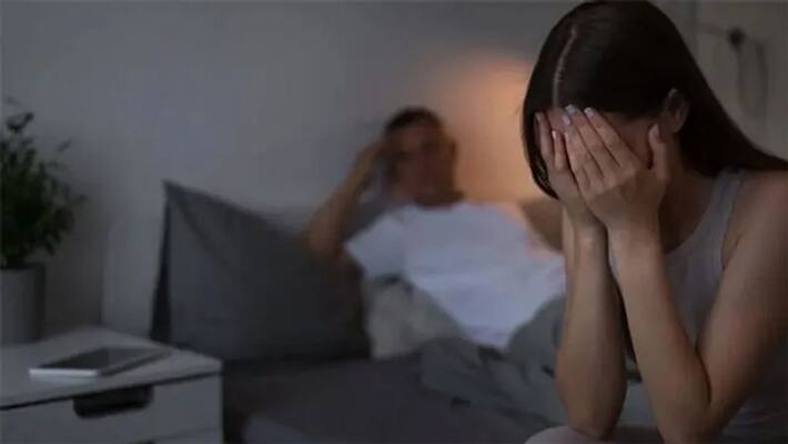 Black diary story of a woman whose husband have weird sleeping habit spoil their sex life dva Black diary story of a woman whose husband have weird sleeping habit spoil their sex life dva