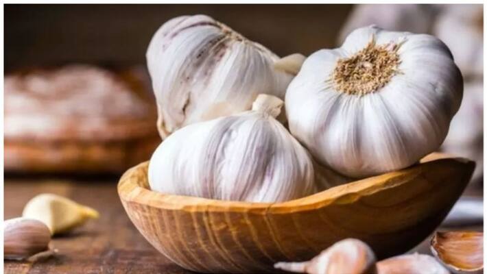 certain people eating too much garlic make life miserable certain people eating too much garlic make life miserable