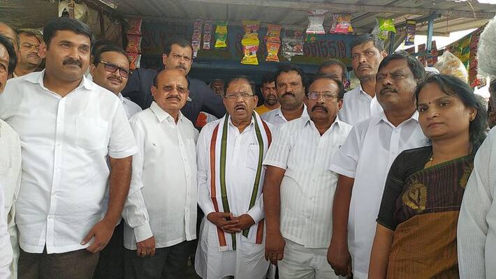 It is false that there is a difference of opinion between Siddaramaiah and DK Shivakumar says dr g parameshwar gvd It is false that there is a difference of opinion between Siddaramaiah and DK Shivakumar says dr g parameshwar gvd