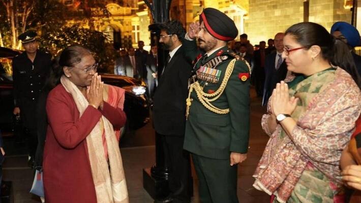 President Murmu arrives in London to attend funeral of Queen Elizabeth II vva President Murmu arrives in London to attend funeral of Queen Elizabeth II vva