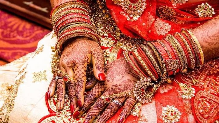 Hijra Married 8 people and cheated lakhs of rupees in tamilnadu Hijra Married 8 people and cheated lakhs of rupees in tamilnadu