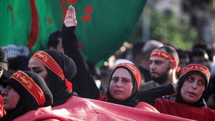 Women in Iran took off their hijabs to mark a protest over the death of 22-year-old Mahsa Amini bpsb Women in Iran took off their hijabs to mark a protest over the death of 22-year-old Mahsa Amini bpsb