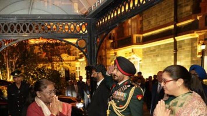 President Draupadi murmu tributes at Westminster Hall, on the last journey of Queen Elizabeth II bpsb President Draupadi murmu tributes at Westminster Hall, on the last journey of Queen Elizabeth II bpsb
