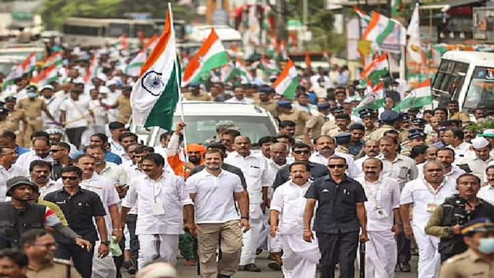 Petition filed against congress leader Rahul Gandhi Bharat Jodo Yatra for blocking of vehicular movement in Public road ckm Petition filed against congress leader Rahul Gandhi Bharat Jodo Yatra for blocking of vehicular movement in Public road ckm