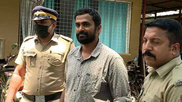 husband tried to kill his wife in front of their five year old son in Pathanamthitta husband tried to kill his wife in front of their five year old son in Pathanamthitta