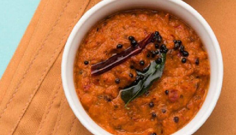 here is the recipe of five tasty and healthy chutneys 