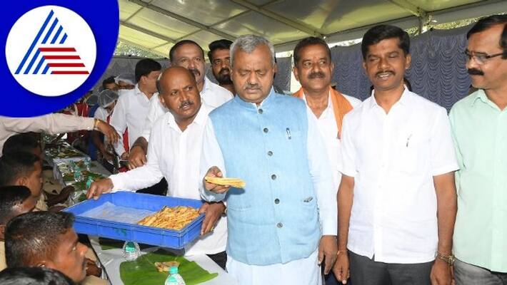Luncheon for Gajapade Mavats Kavadis mysuru rav Luncheon for Gajapade Mavats Kavadis mysuru rav