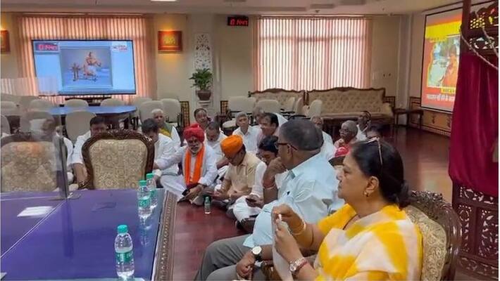 jaipur news assembly session started in rajsthan state BJP leaders protesting on lumpy virus and other issues asc jaipur news assembly session started in rajsthan state BJP leaders protesting on lumpy virus and other issues asc