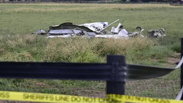 two planes collide three died two planes collide three died