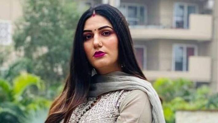 Lucknow Sapna Chaudhary who reached court secretly taken into custody by police something like this happened in just short time Lucknow Sapna Chaudhary who reached court secretly taken into custody by police something like this happened in just short time