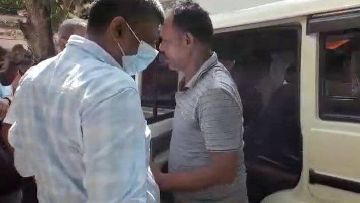 Sona Sheikh arrested for murdering Birbhum TMC leader Bhadu Sheikh bsm Sona Sheikh arrested for murdering Birbhum TMC leader Bhadu Sheikh bsm
