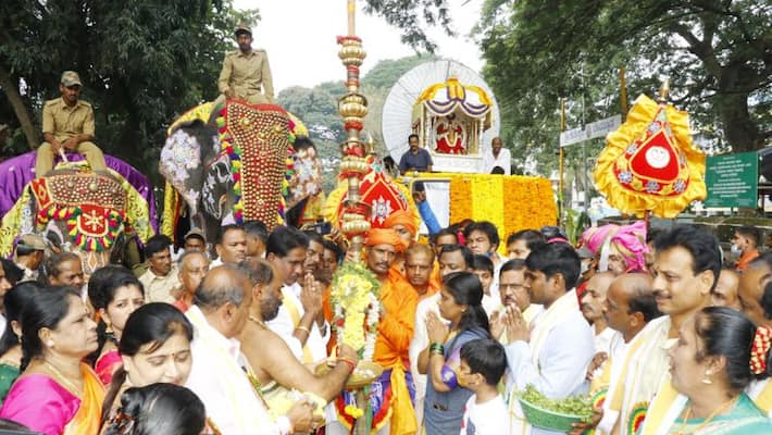 1 crore grant from karnataka Government for Dasara festival in Shivamogga gvd 1 crore grant from karnataka Government for Dasara festival in Shivamogga gvd